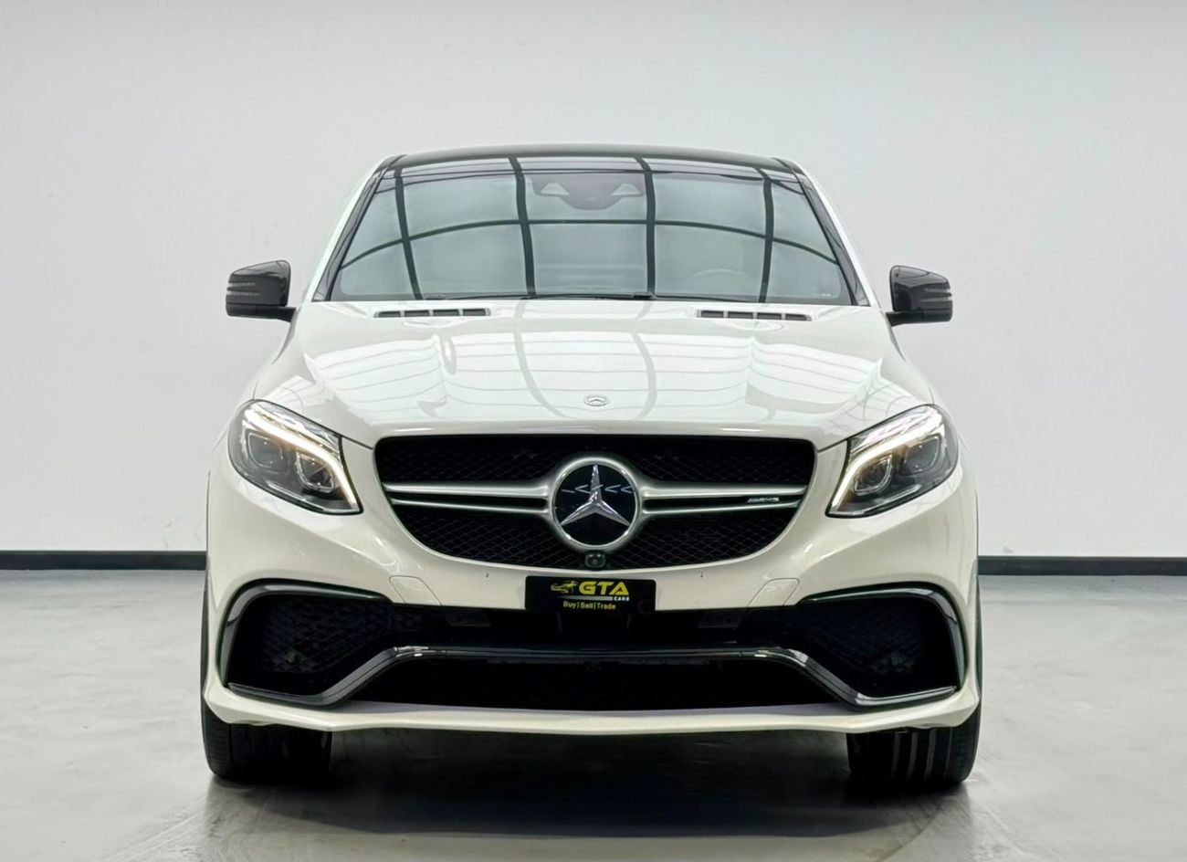 مرسيدس بنز GLE 43 AMG STD 2017 Mercedes Benz GLE43 AMG 4MATIC Coupe, Carbon Fiber Interior, Fully Loaded, Excellent Condition