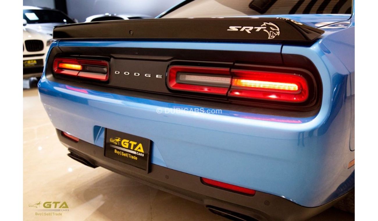 Dodge Challenger 2015 Dodge Challenger SRT Hellcat, Warranty, Full History, GCC