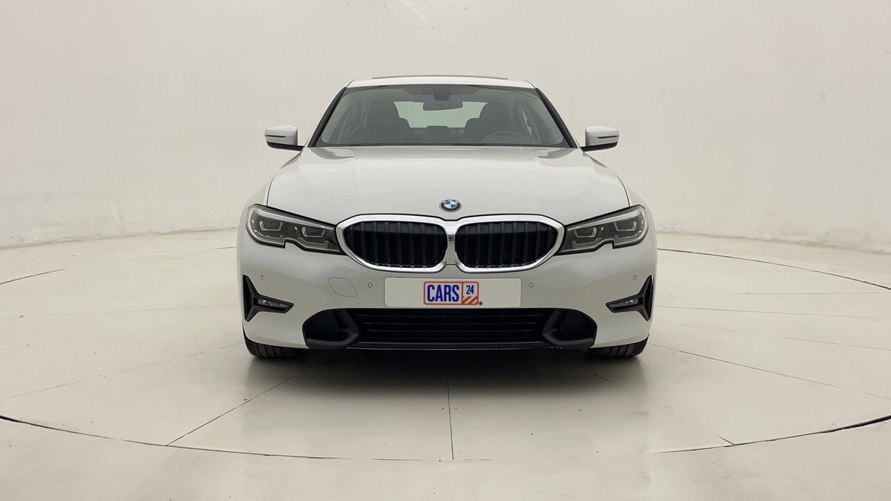 BMW 320i EXCLUSIVE 2 | Zero Down Payment | Home Test Drive