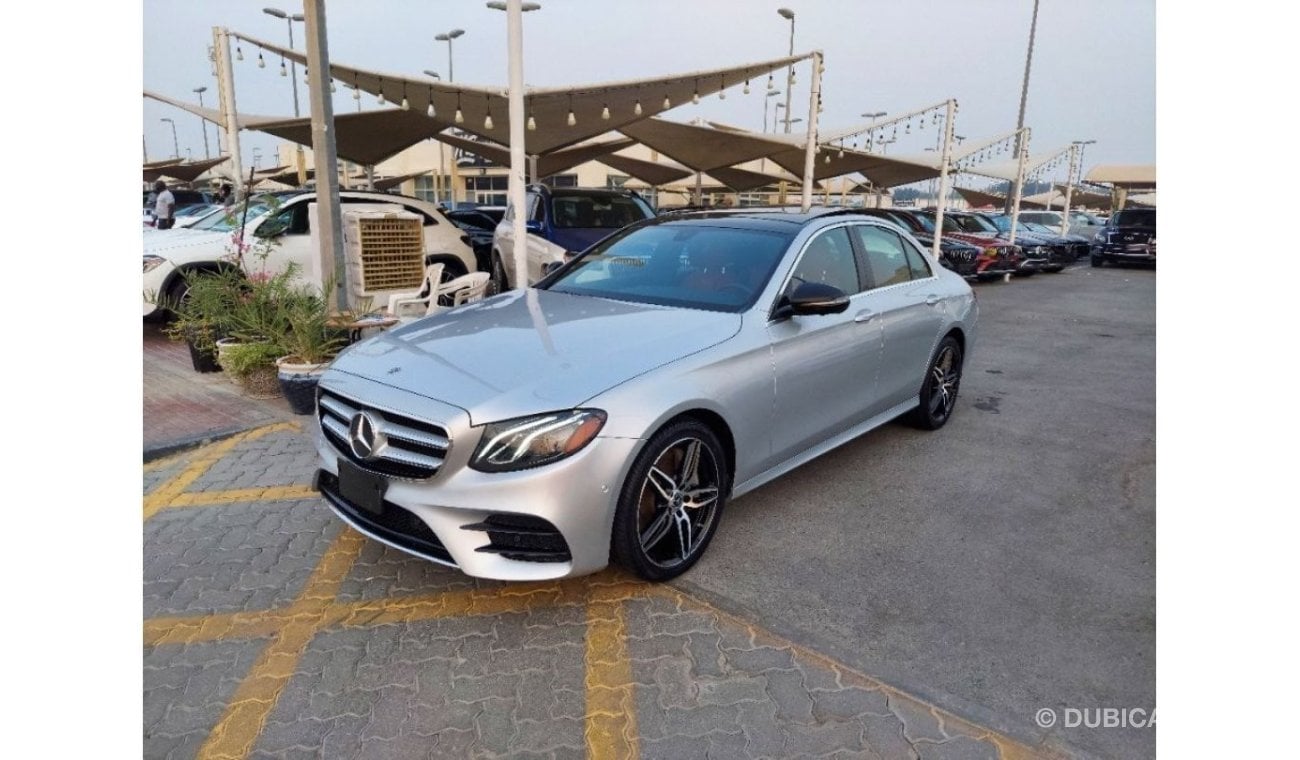 مرسيدس بنز E300 وارد كندي بنوراما كيت 53 شاشةكبيرة شنطةهدرولك تبديل ألوان بصمة نقطةعمياء تحديدمسار فول ابشن