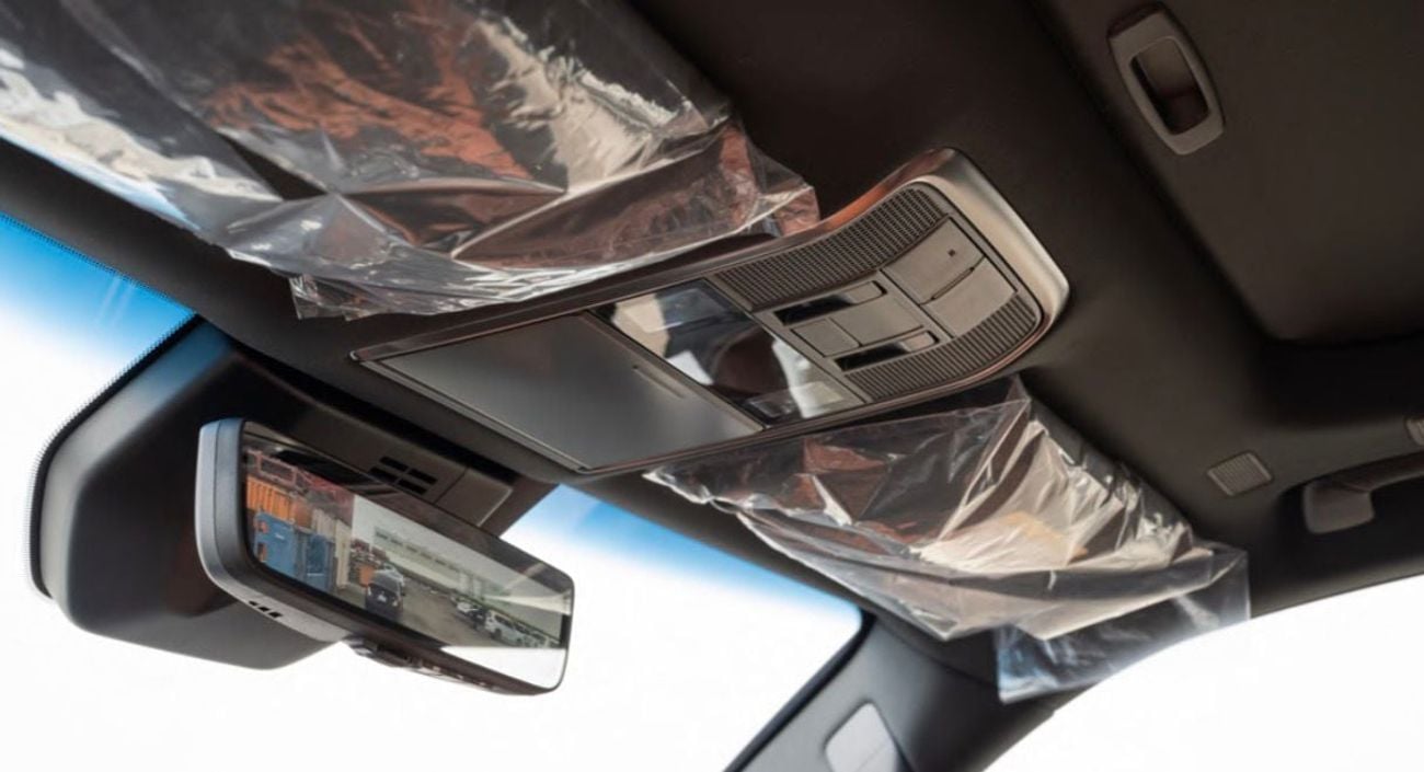 لكزس LX 700h VIP