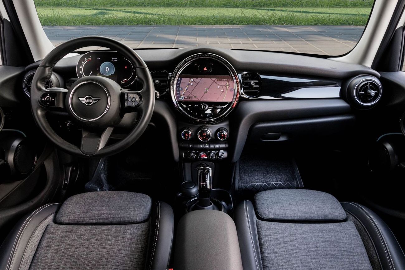 Mini Cooper | 1,567 P.M  | 0% Downpayment | Full Agency History!