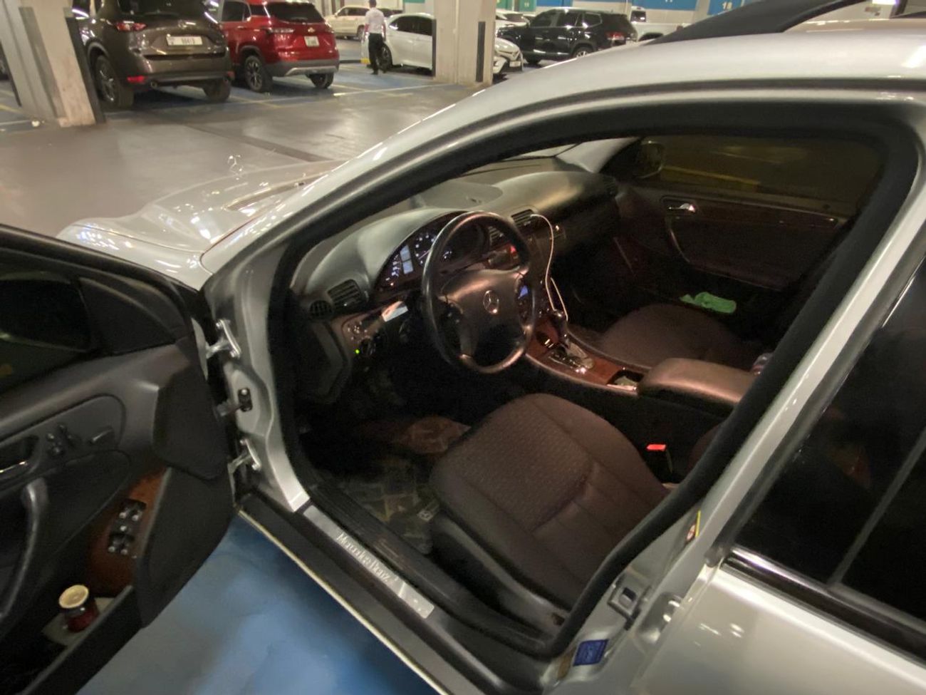 مرسيدس بنز 240 c240