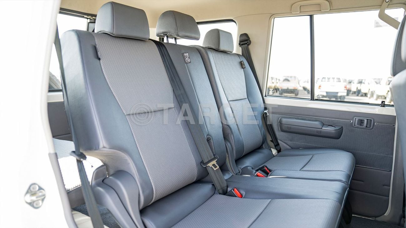 Toyota Land Cruiser 70 LC 76 4.2 M\T 2025