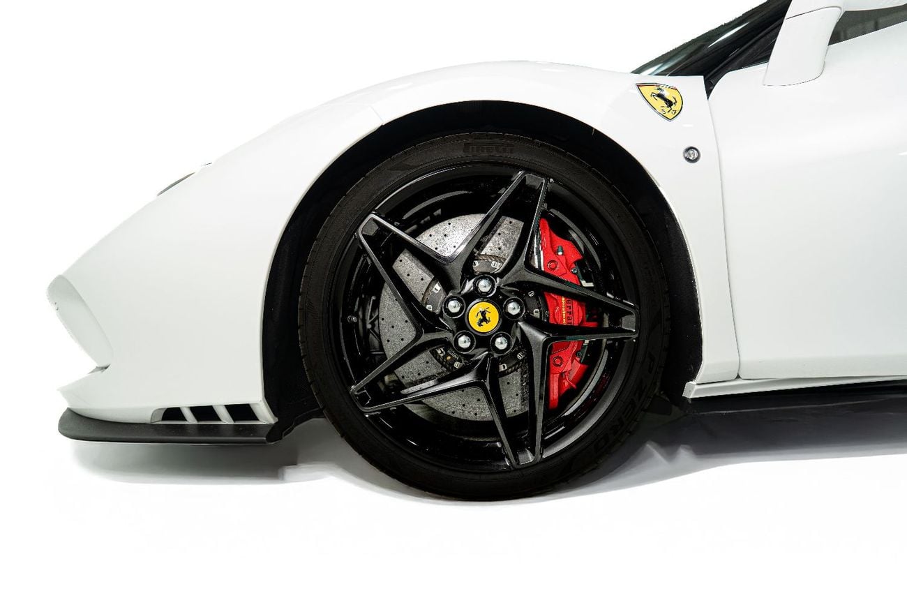 Ferrari F8 Spider STD 2022 FERRARI F8 SPIDER | SUSPENSION LIFTER | SCUDERIA FERRARI SHIELDS | JAPANESE SPECS