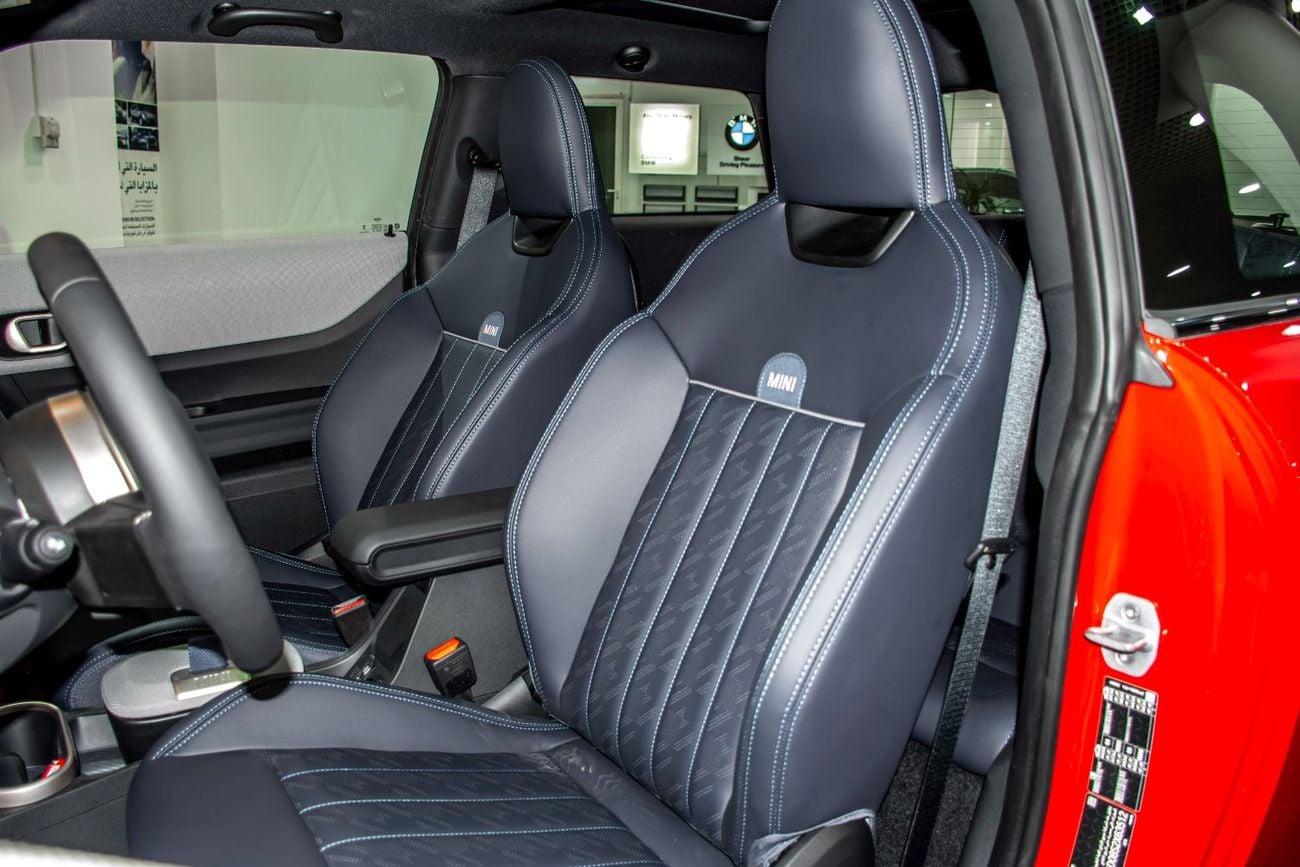 Mini Cooper S Mini Cooper S 3 Door Luxury  without Jcw Kit