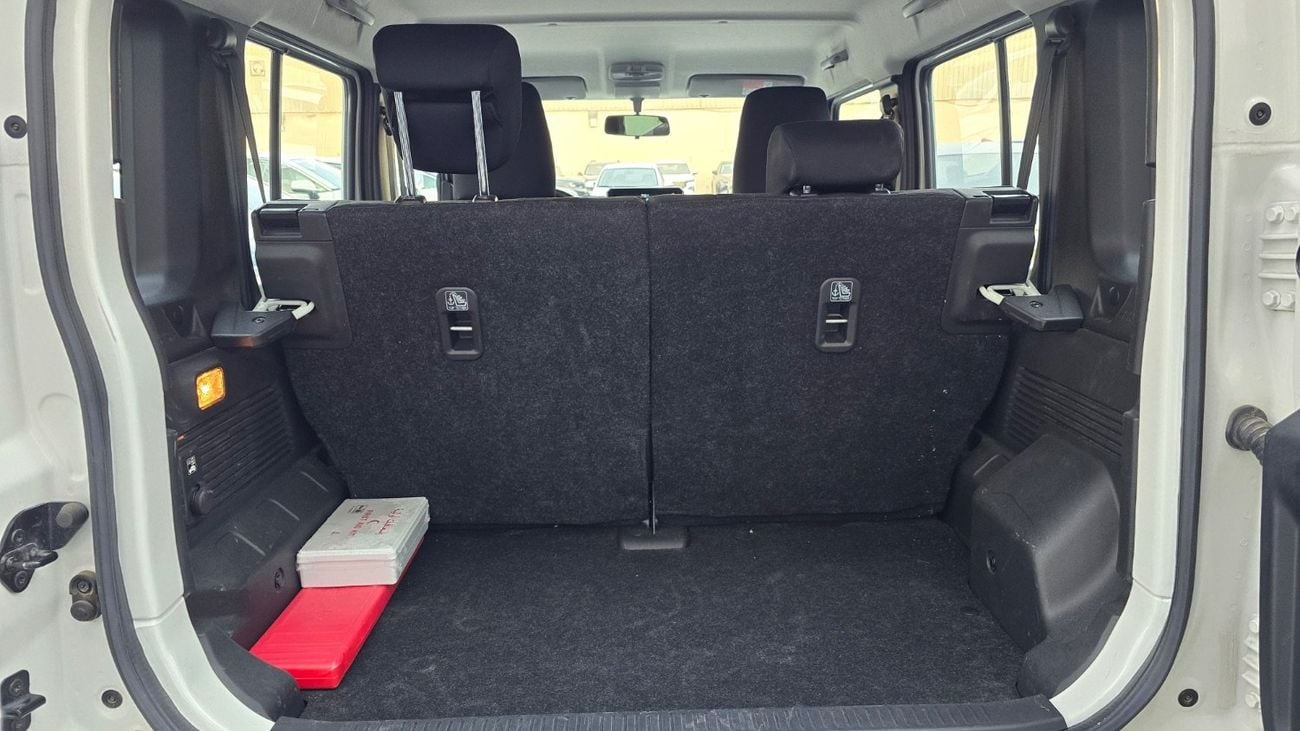 Suzuki Jimny GLX | Complete Service History | Agency Warranty |