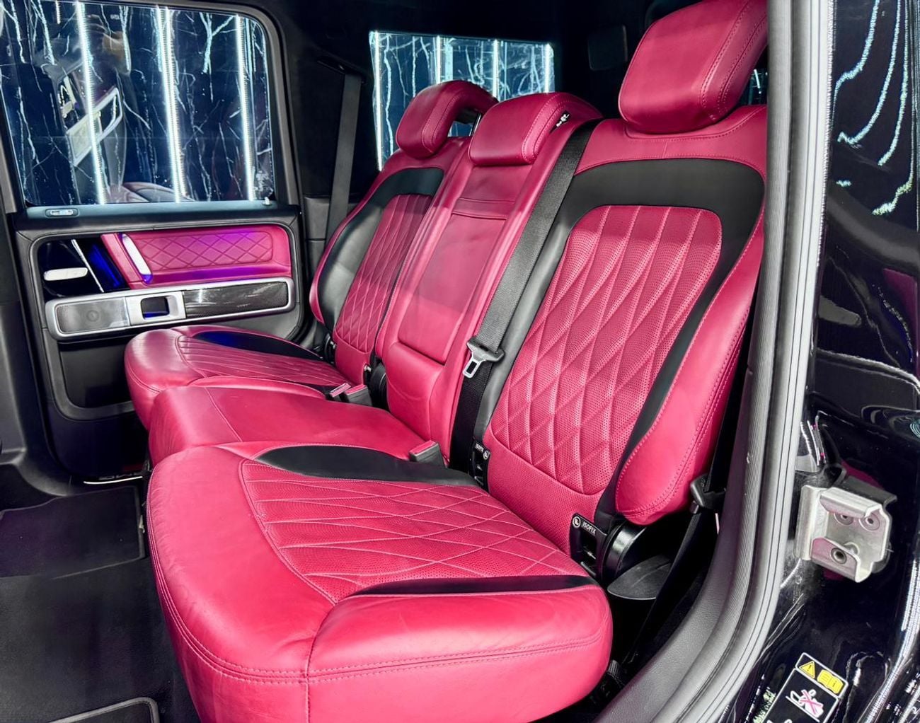 مرسيدس بنز G 63 AMG 4.0L,585hp,AMG SPEEDSHIFT TCT 9-speed