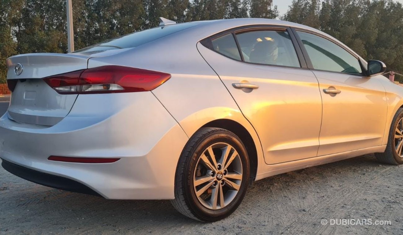 Hyundai Elantra 2018 FORURGENT SALE