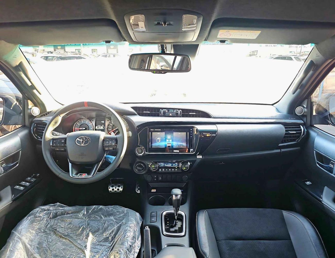 تويوتا هيلوكس GR SPORT REVO / 2.8L DIESEL / A/T / 360*CAMERA / FULL OPTION   (CODE # 69066)