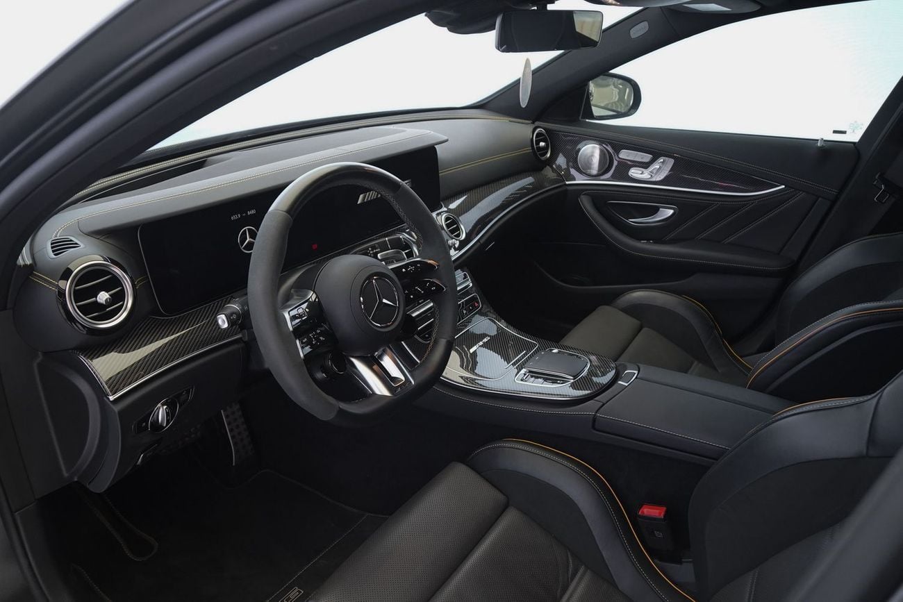مرسيدس بنز E 63S  1 OF 999