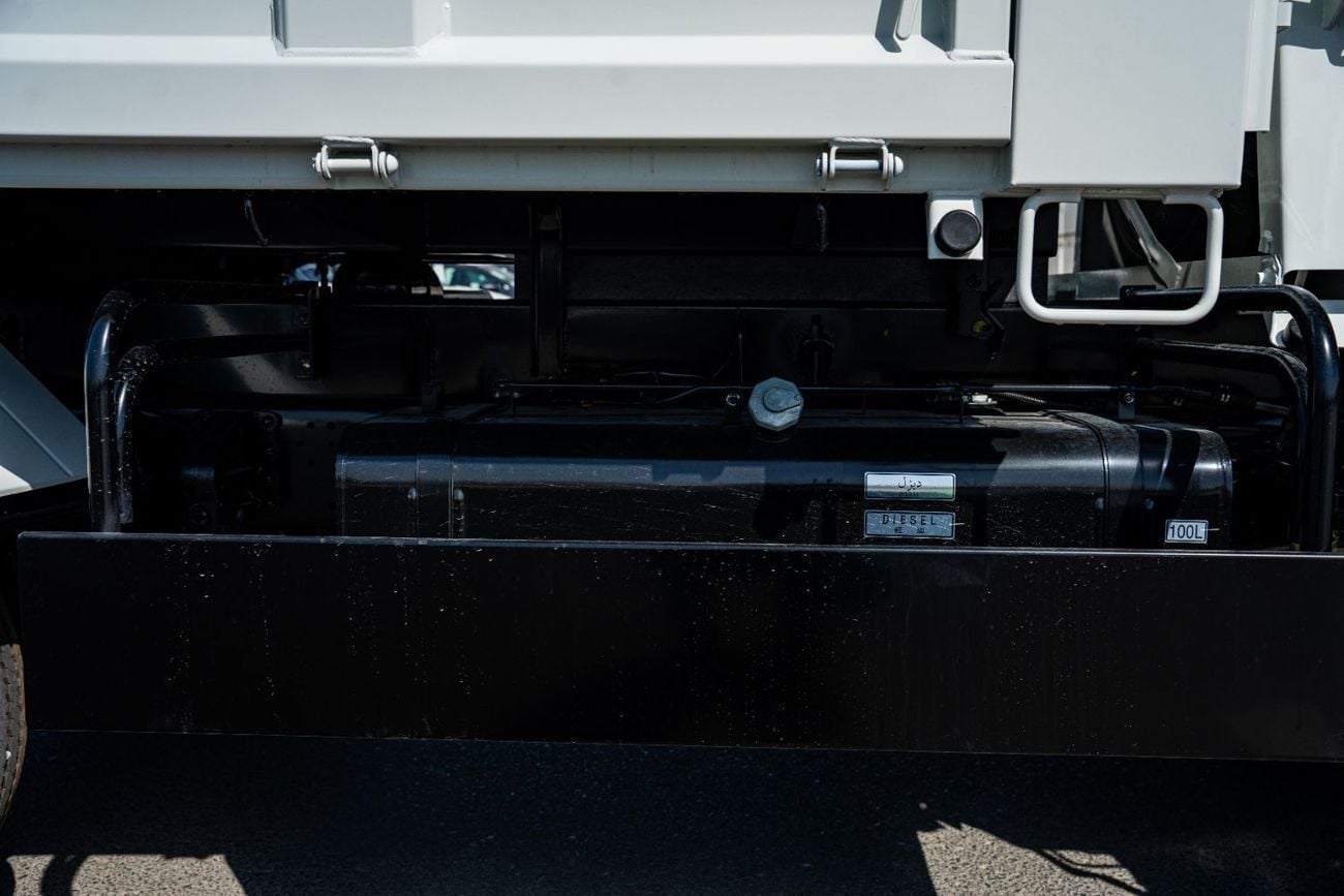 ميتسوبيشي كانتر فان Mitsubishi Fuso Dumb  Model 2026 4.2L Diesel With ABS