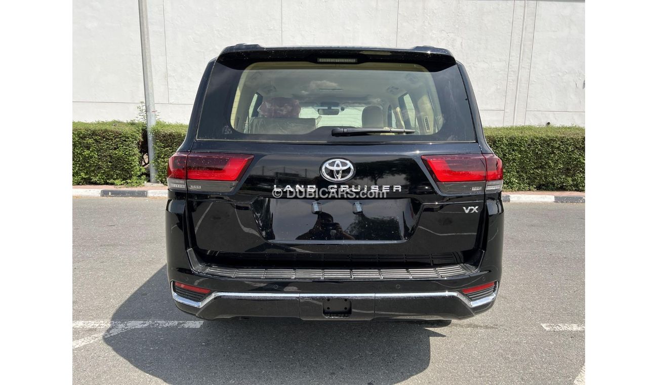 Toyota Land Cruiser 2023 Model Toyota Land Cruiser LC300 vx L2 3.5L V6 Twin Turbo Petrol A/T 4WD