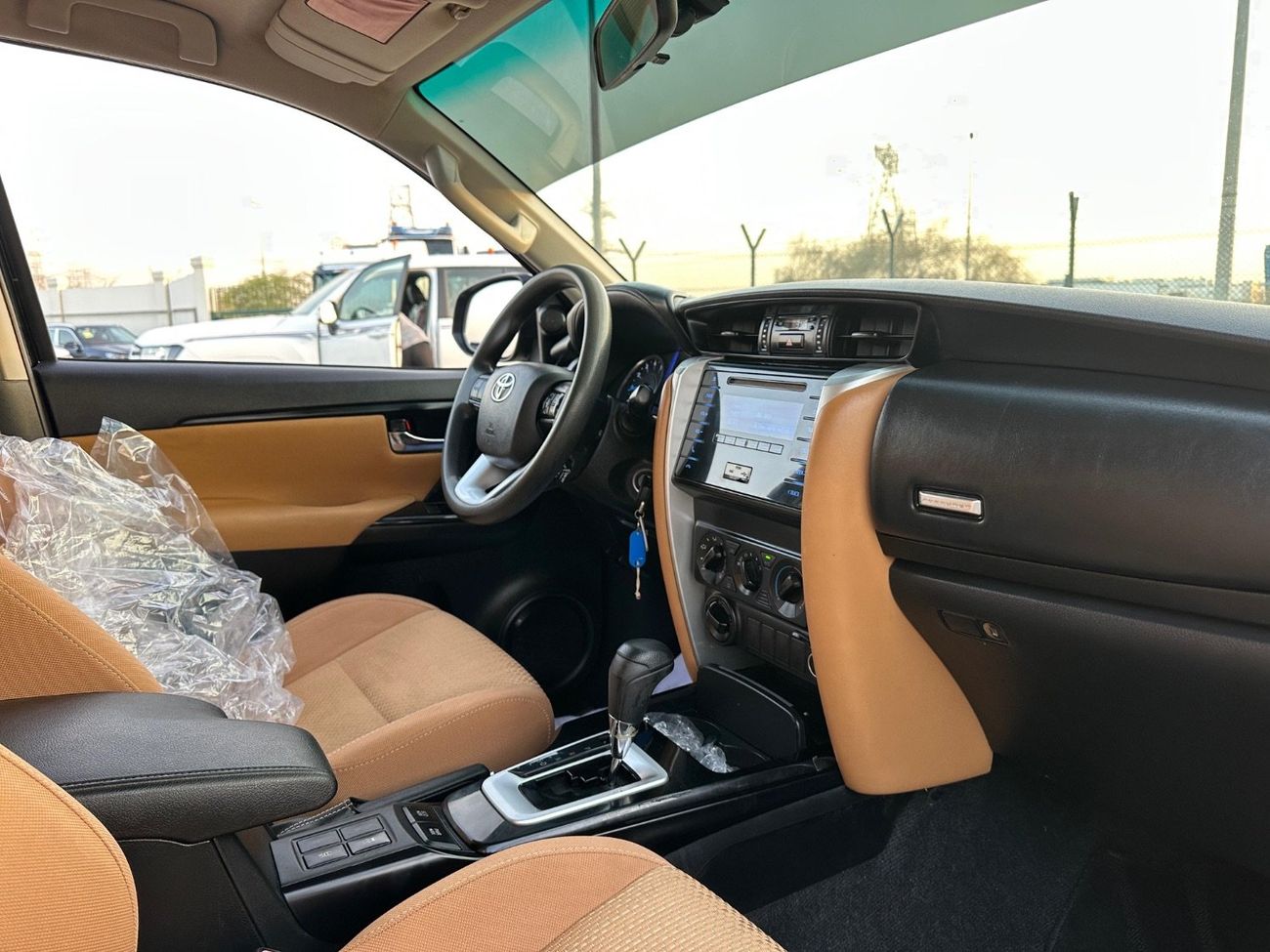 Toyota Fortuner EXR 2.7L (164 HP)