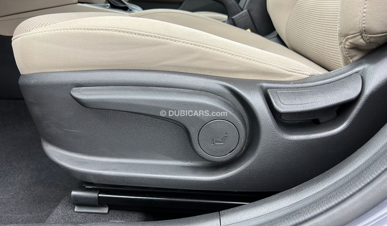 Hyundai Elantra 1600