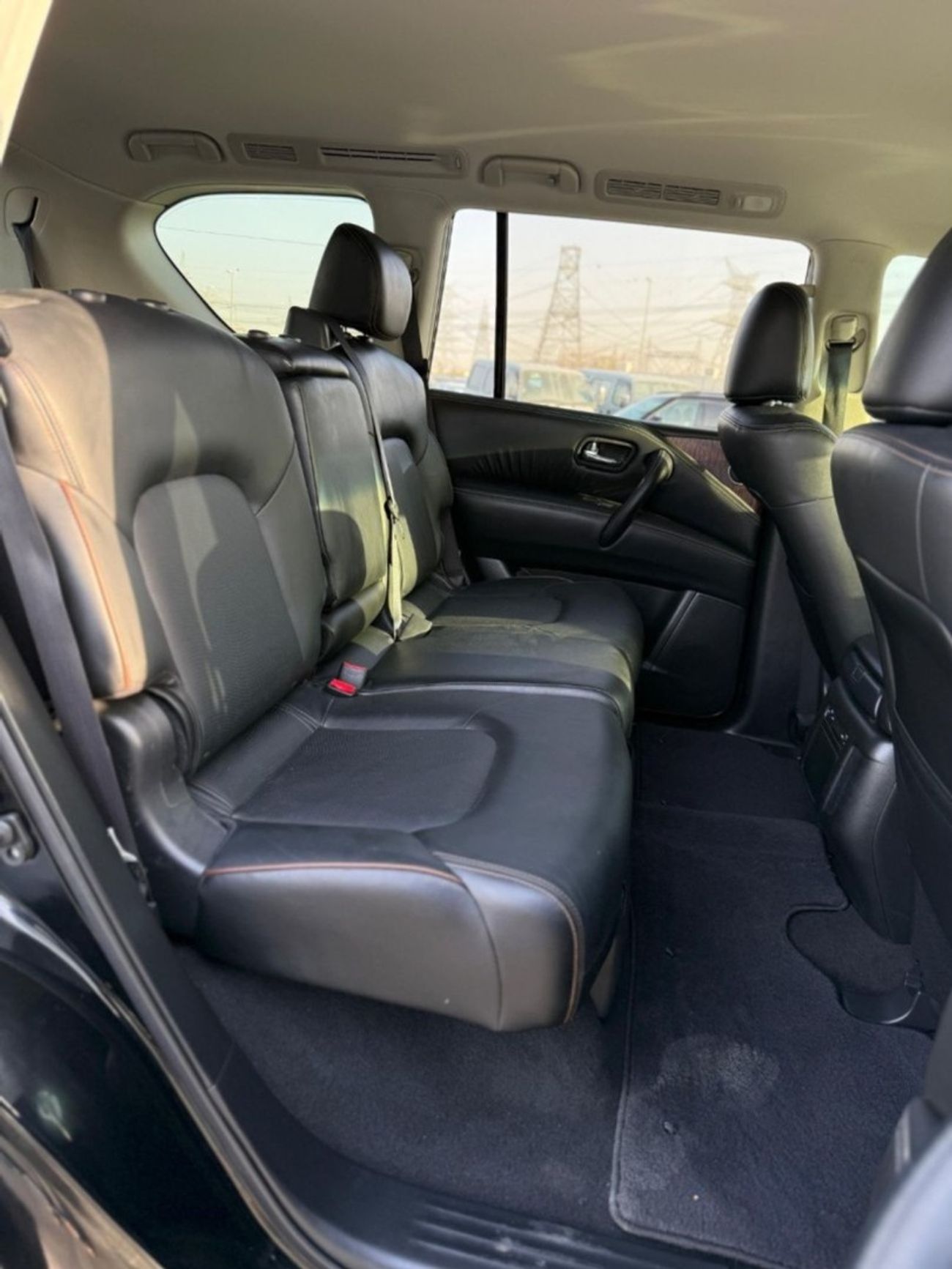 Nissan Armada SL 4WD