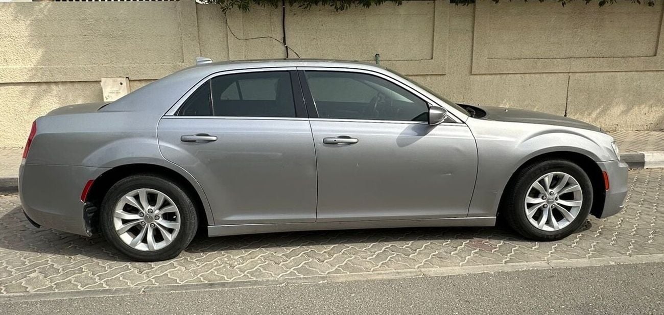 كرايسلر 300C