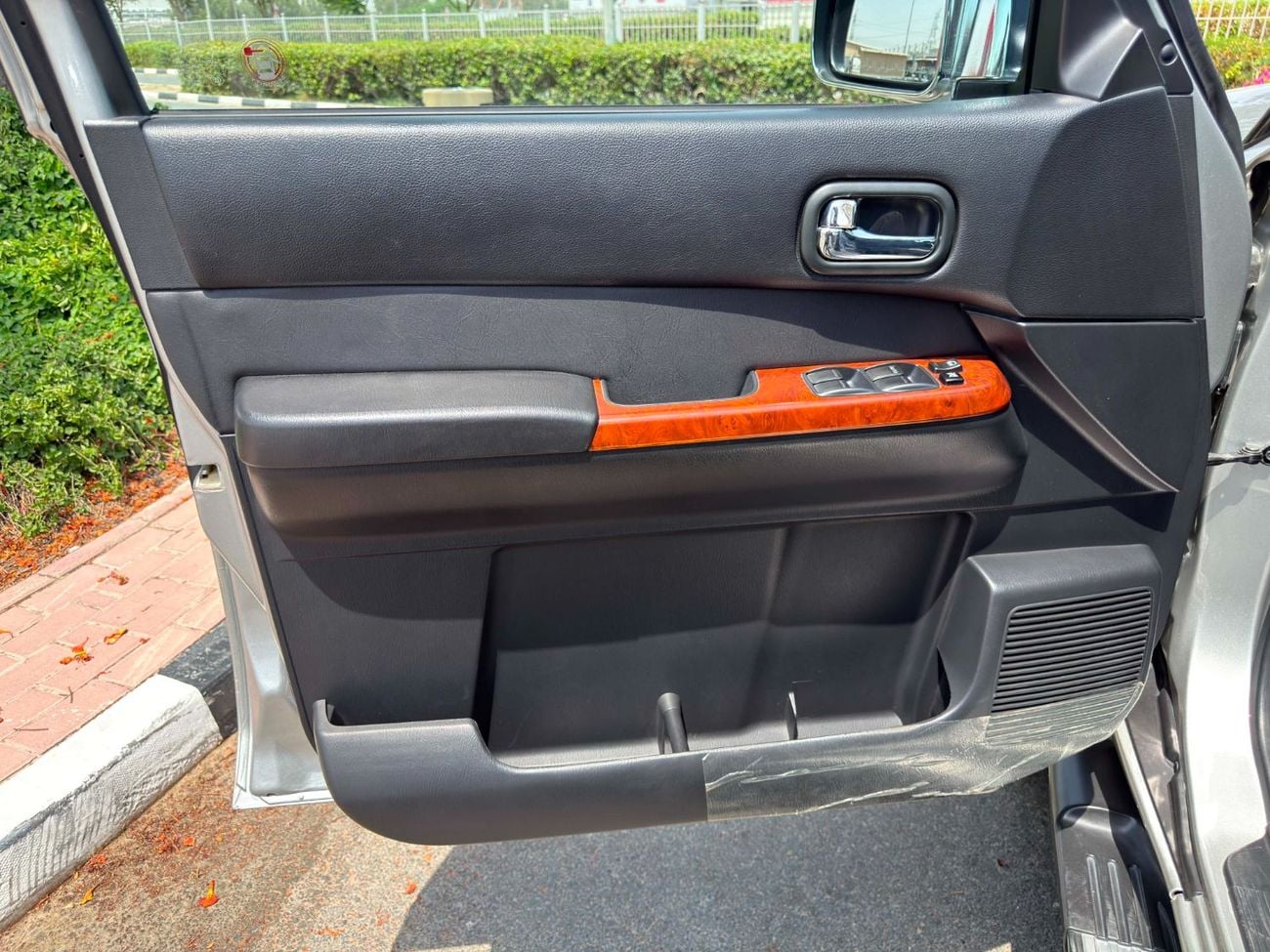 Nissan Patrol SUPER SAFARI HT **2024**GCC SPEC NEAT AND CLEAN
