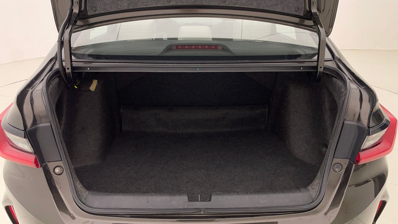 هوندا سيتي LX SPORT 1.5 | بدون دفعة مقدمة | اختبار القيادة في المنزل