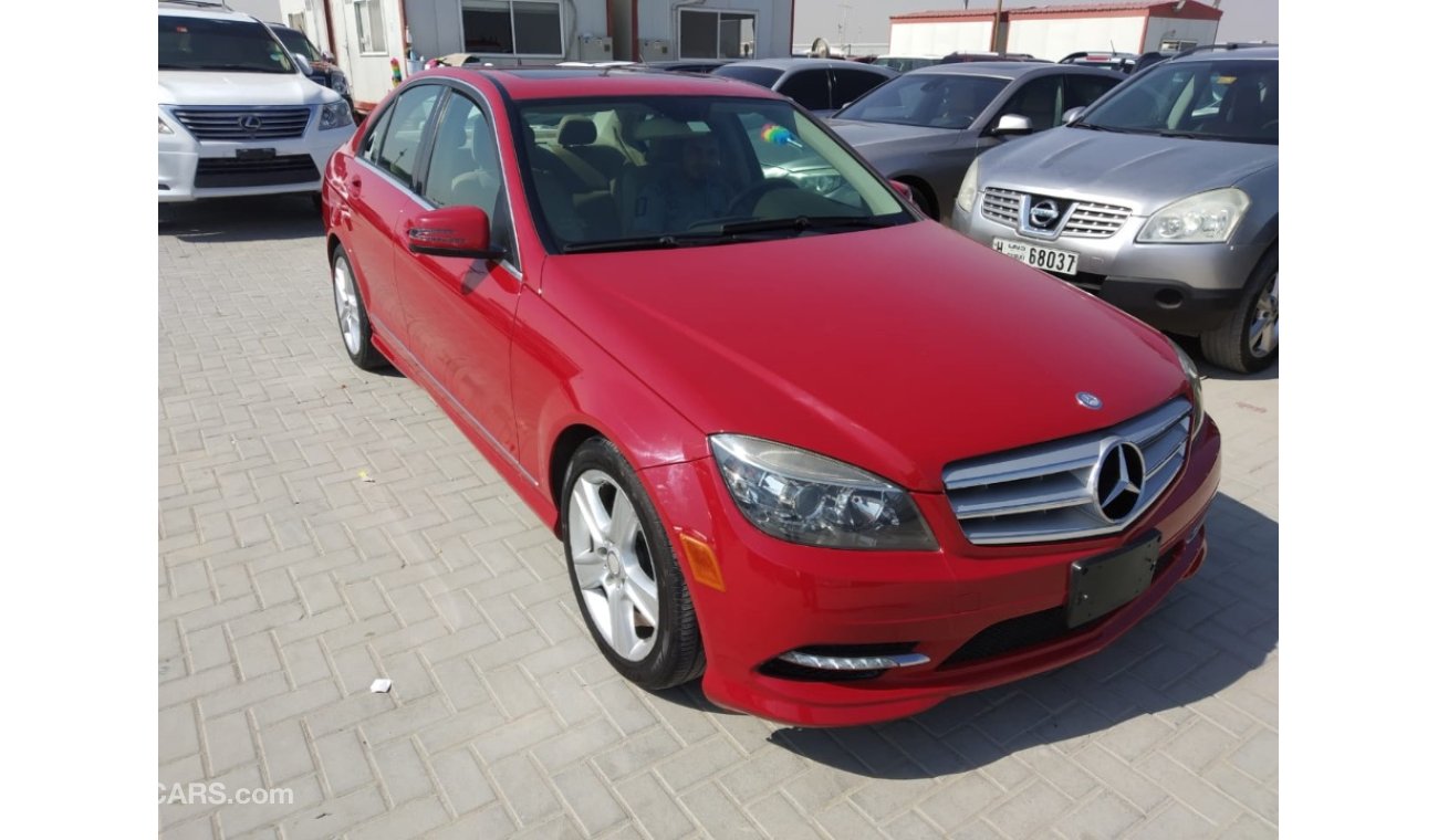 مرسيدس بنز C 300 ‏مرسيدس سي 300 موديل 2011 وارد امريكي في حالة ممتازة