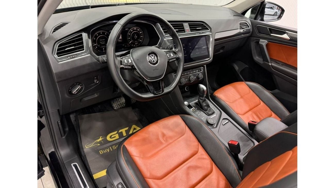 Volkswagen Tiguan 2018 Volkswagen Tiguan SEL 4MOTION, Warranty, Full Service History, Low Kms, Excellent Condition,GCC