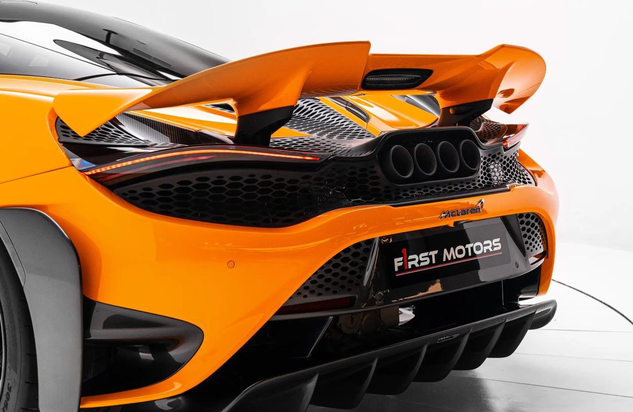 مكلارين 765LT 4.0L V8 Twin-Turbocharged Engine