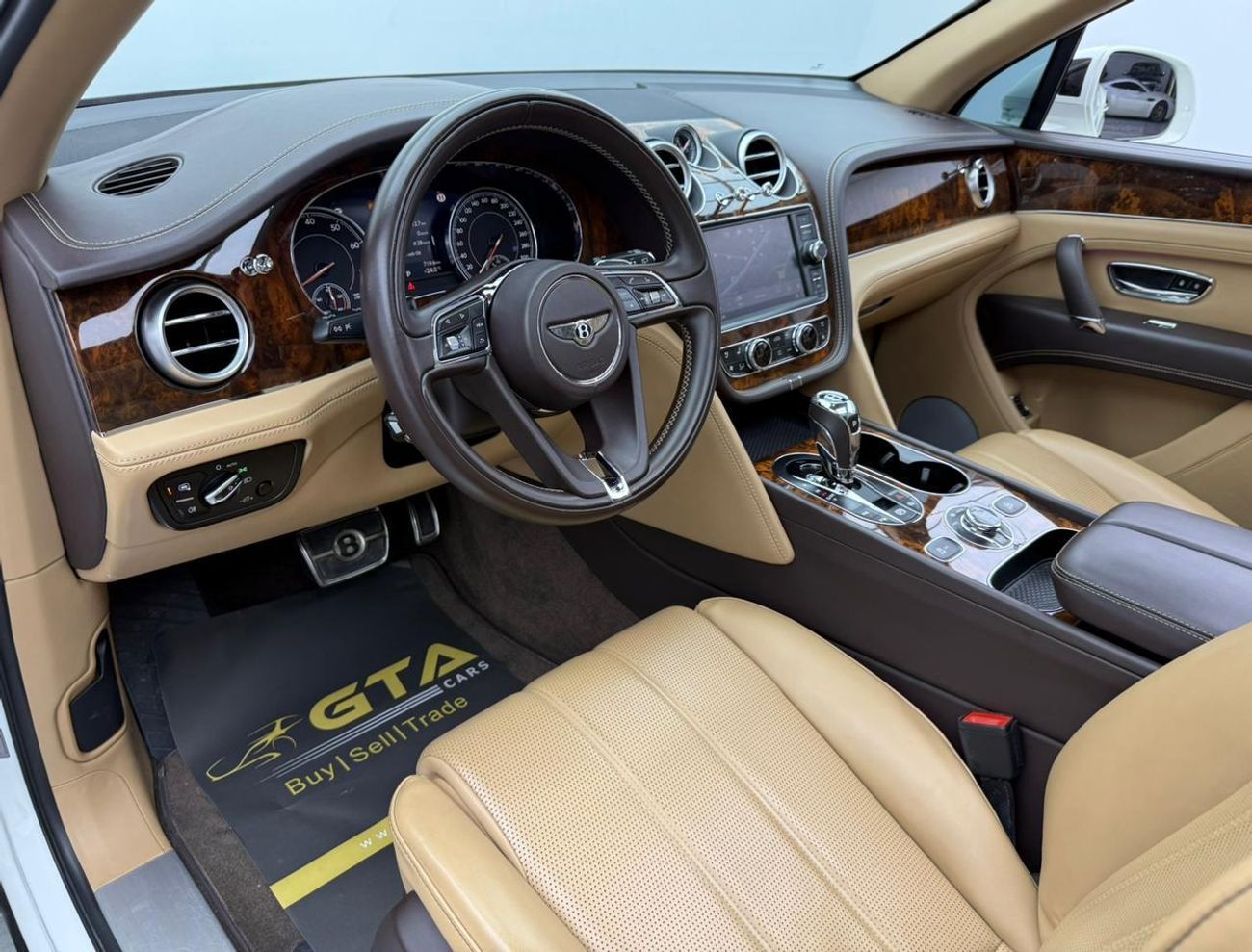 Bentley Bentayga 2018 Bentley Bentayga W12 Black Edition, Full Service History, Excellent Condition, GCC