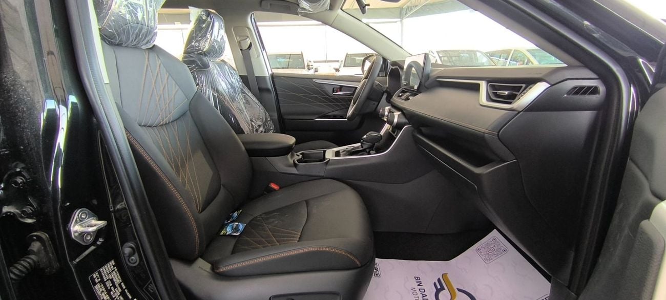 تويوتا راف ٤ TOYOTA RAV 4 HYBRID E-FOUR