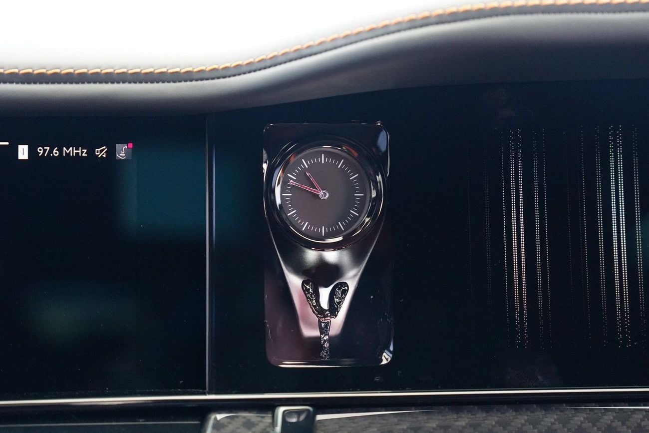 Rolls Royce Cullinan BLACK BADGE