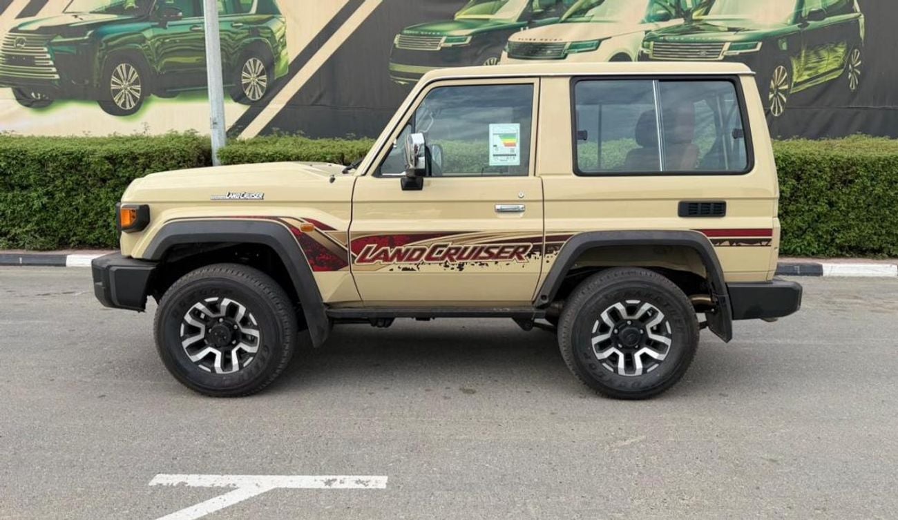 تويوتا لاند كروزر 70 TOYOTA LANDCRUISER LC71 MODEL 2026 4.0 PETROL ENIGINE WITH 6 CYLINDER OMAN SPECS