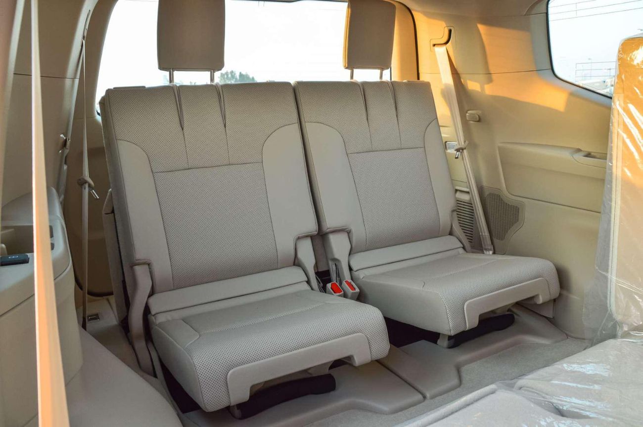 تويوتا لاند كروزر GXR 4.0L TOYOTA LAND CRUISER GX.R 4.0L 4WD PETROL SUV 2025