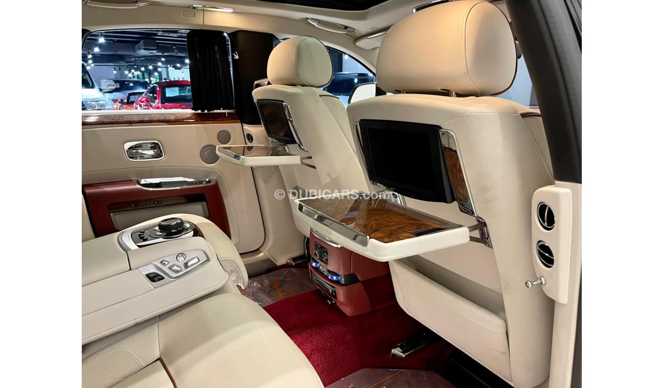 رولز رويس جوست 2014 Rolls Royce Ghost V Edition 4 Buttons LWB, One Years Warranty, Rolls Royce Service History, GCC