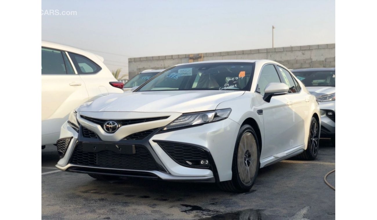 Toyota Camry SE+