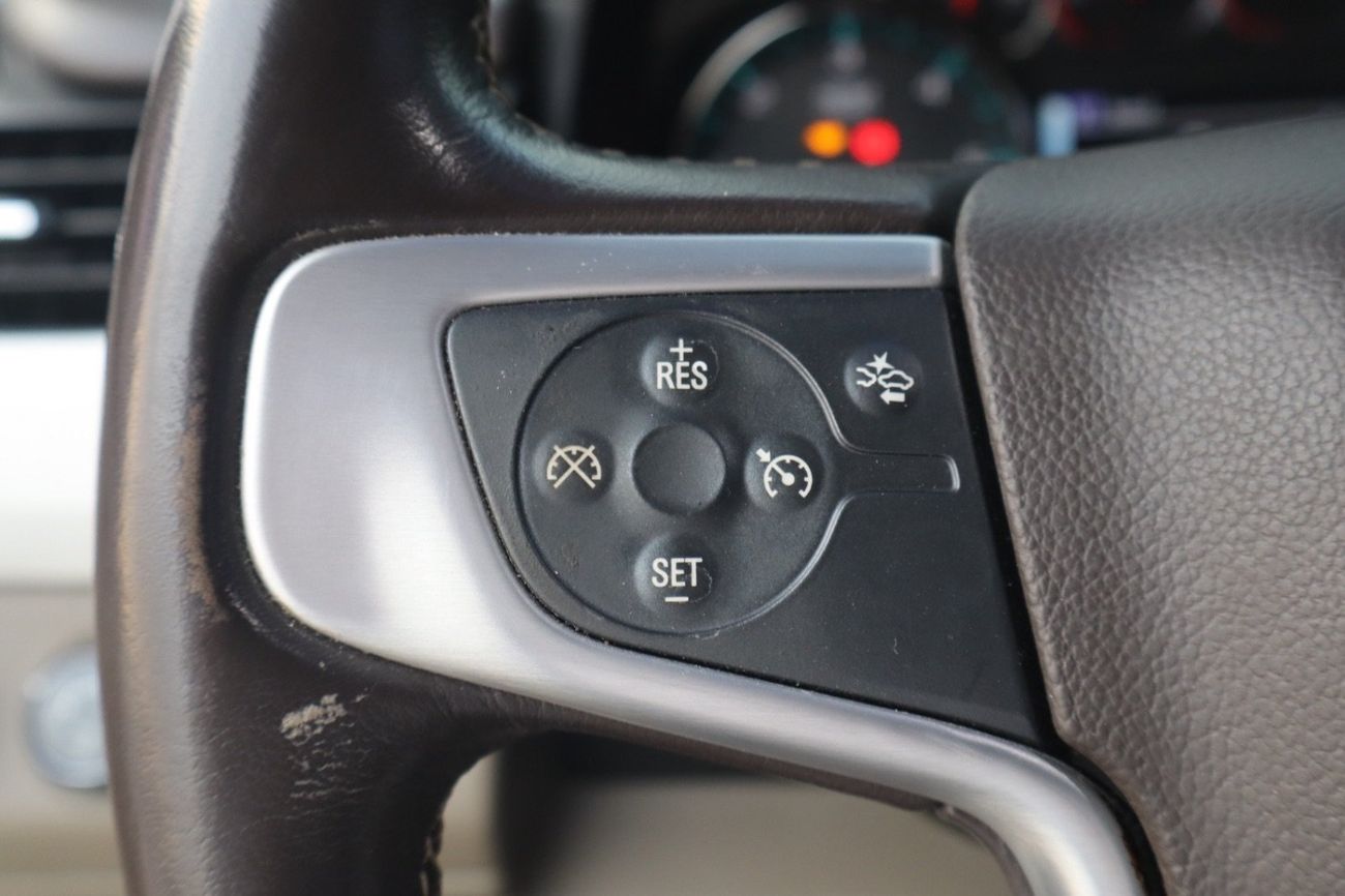 GMC Yukon SLE 5.3L 4WD (8 Seater)