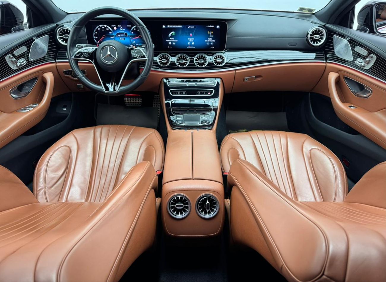 مرسيدس بنز CLS 350 Std 2.0L (299 HP) 2022 Mercedes-Benz CLS 350, 2027 Mercedes Warranty, Mercedes Service History, GCC