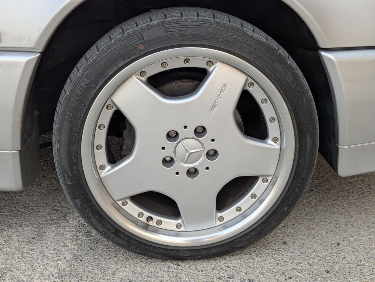 مرسيدس بنز SL 500 Mercedes-Benz SL 500 R129