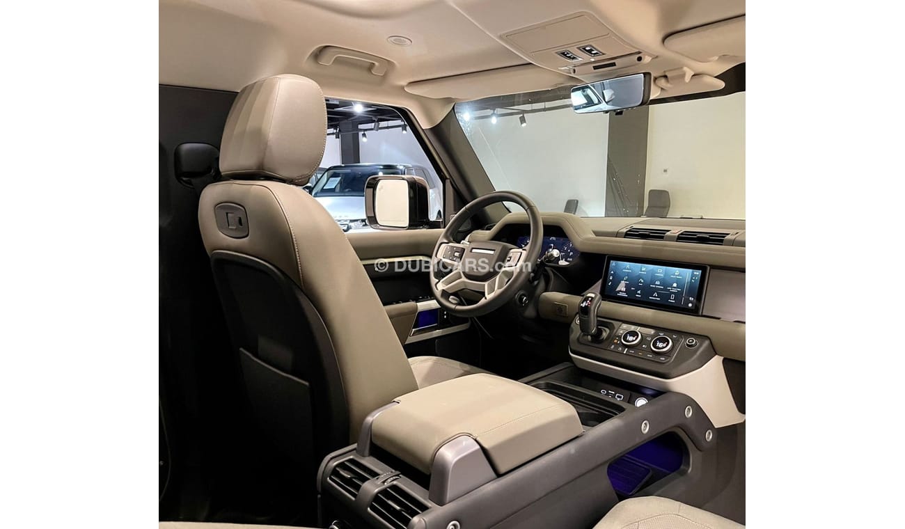 Land Rover Defender 2020 Land Rover Defender 110 P-400 SE, Land Rover Warranty-Service Contract-Service History, GCC