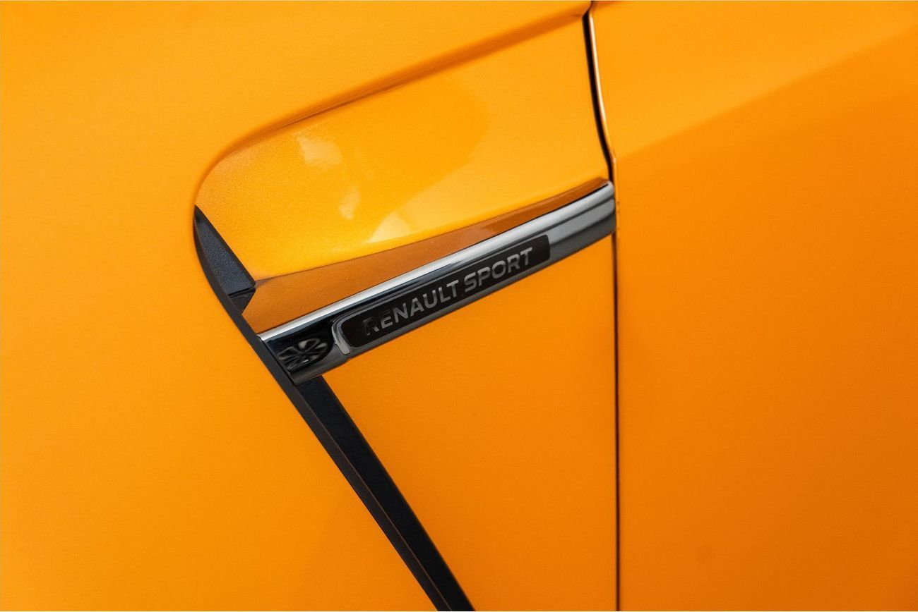 رينو ميجان RS 1.8L