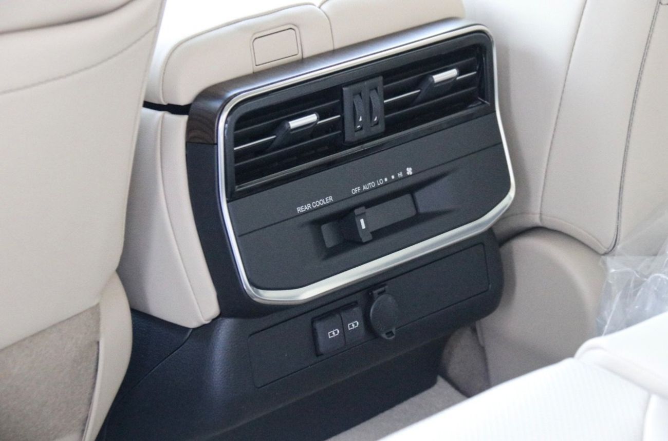 Toyota Land Cruiser GXR 3.5L