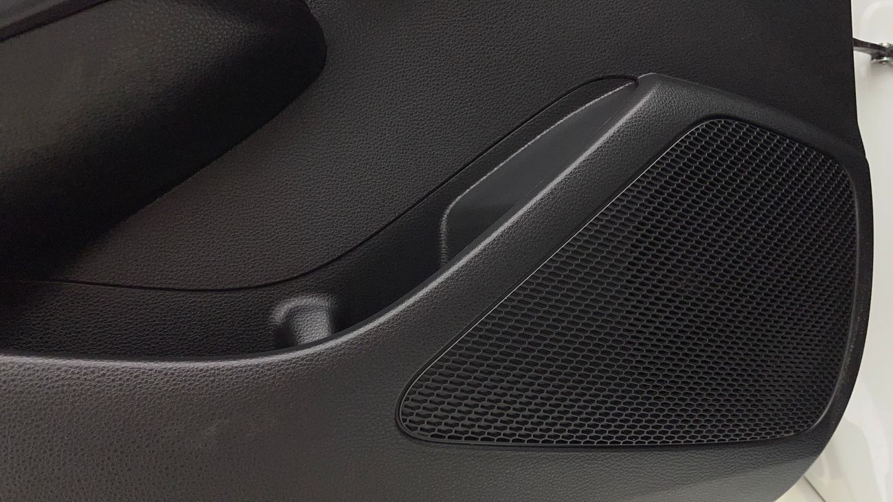 تويوتا كورولا XLI 1.6 | بدون دفعة مقدمة | اختبار القيادة في المنزل