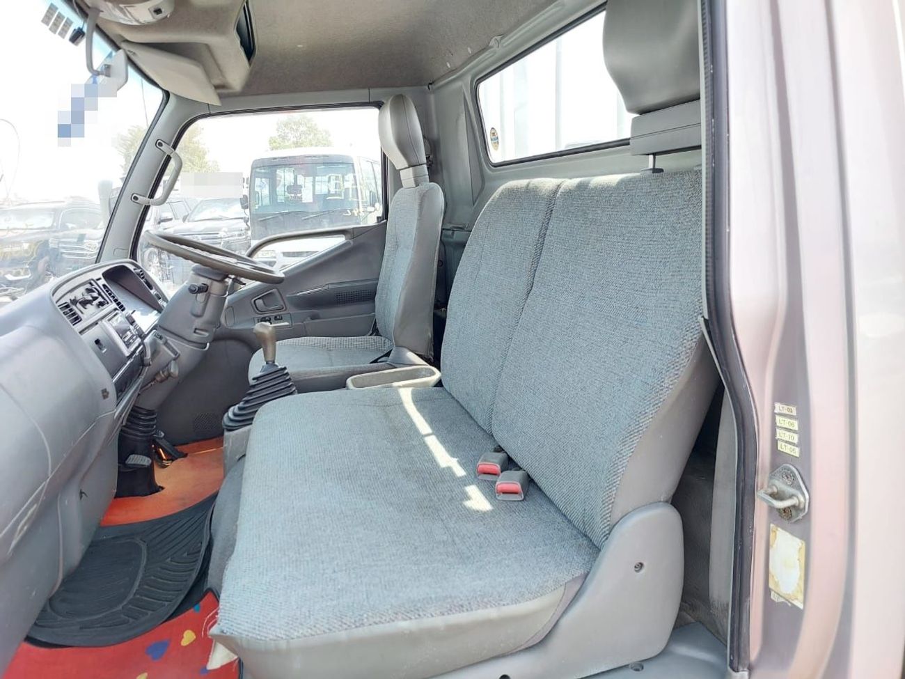 Mitsubishi Fuso Canter MITSUBISHI CANTER ALUMINIUM BODY TRUCK RHD 1995 MODEL 4.5 L DIESEL MANUAL(PM20023)