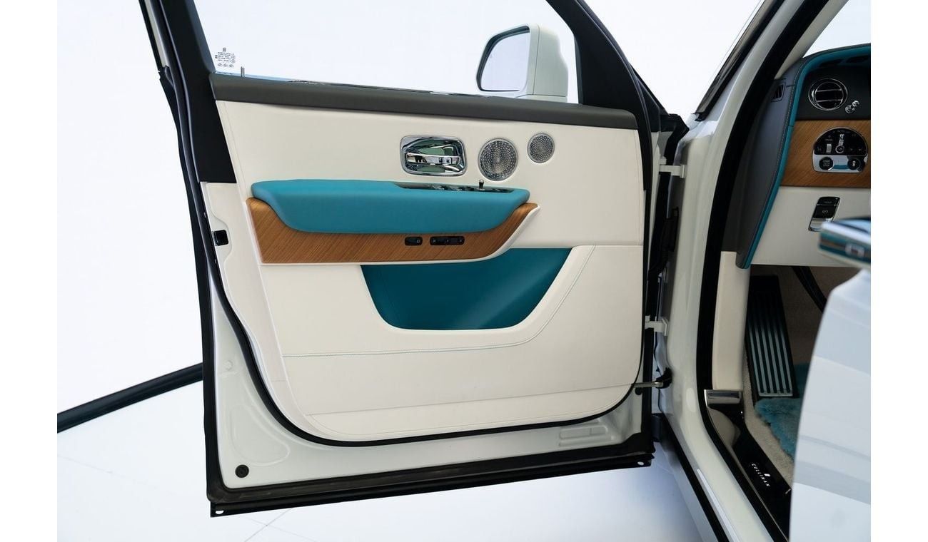 Rolls-Royce Cullinan Rolls Royce Cullinan Mansory