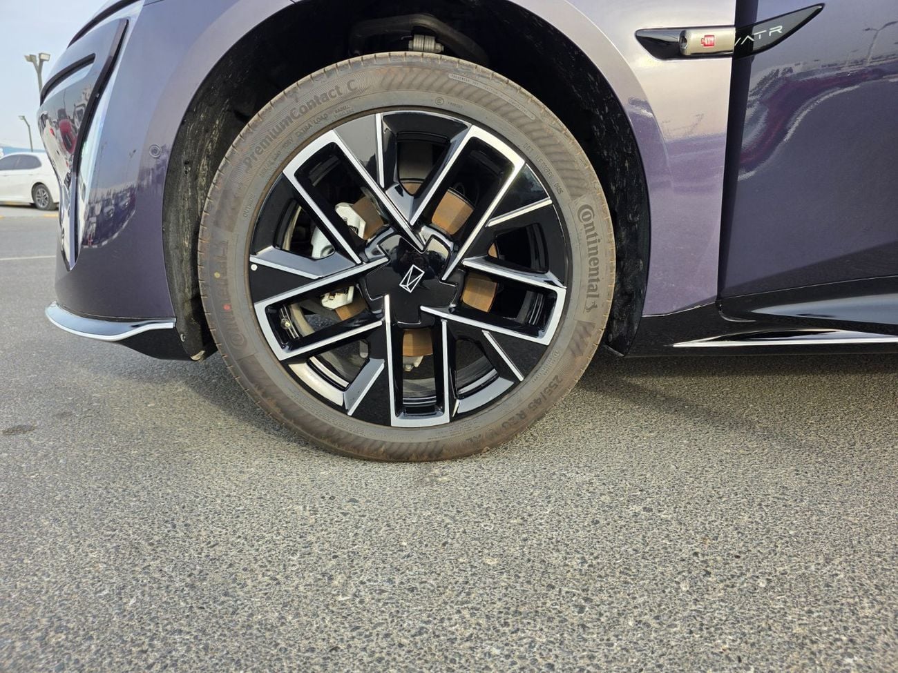 Avatr 06 Max REEV Edition