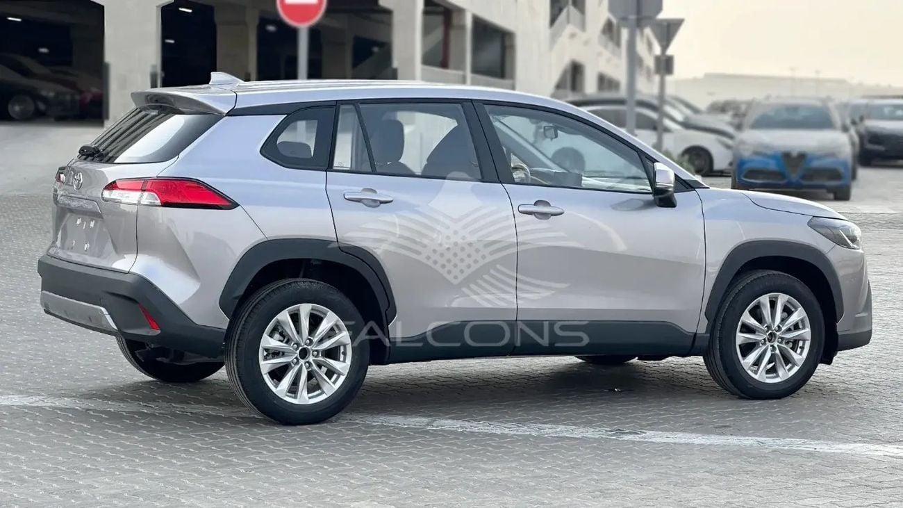 تويوتا كورولا 2.0L Gasoline Pioneer AT