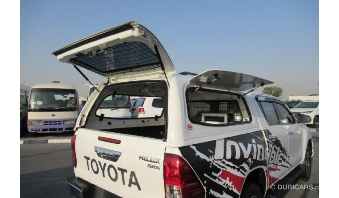 تويوتا هيلوكس Toyota Hilux Pick Up (stock PM 825)