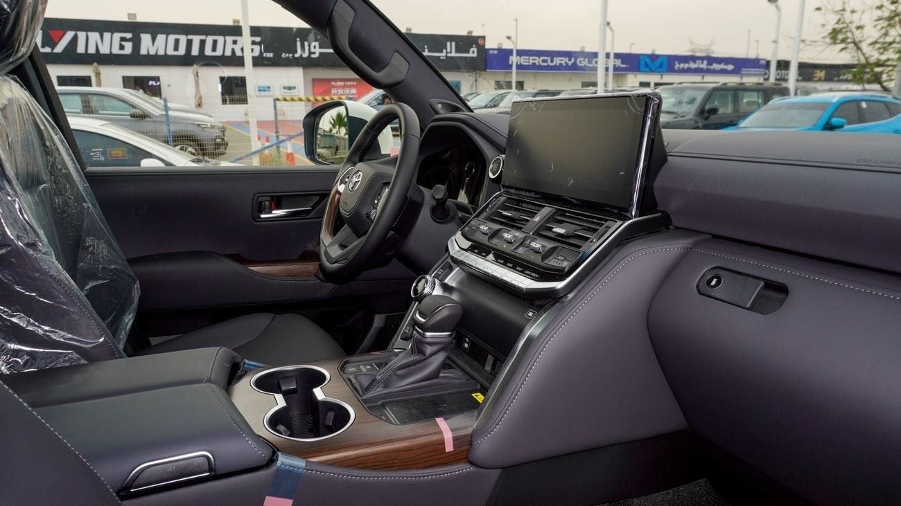 Toyota Land Cruiser GXR 3.5L Twin Turbo Full Option V6