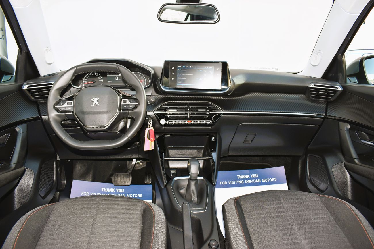 Peugeot 2008 AED 1119 PM ACTIVE 1.6L GCC AGENCY WARRANTY UP TO 2026 OR 100K KM
