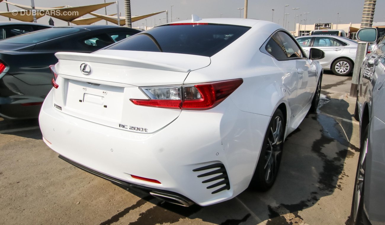 Lexus RC 200 F Sport