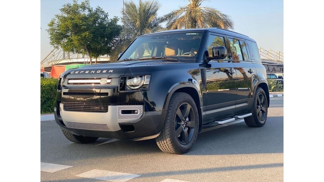 Land Rover Defender HSE 110 BRAND NEW GCC SPEC UNDER WARRANTY AND SERVICE