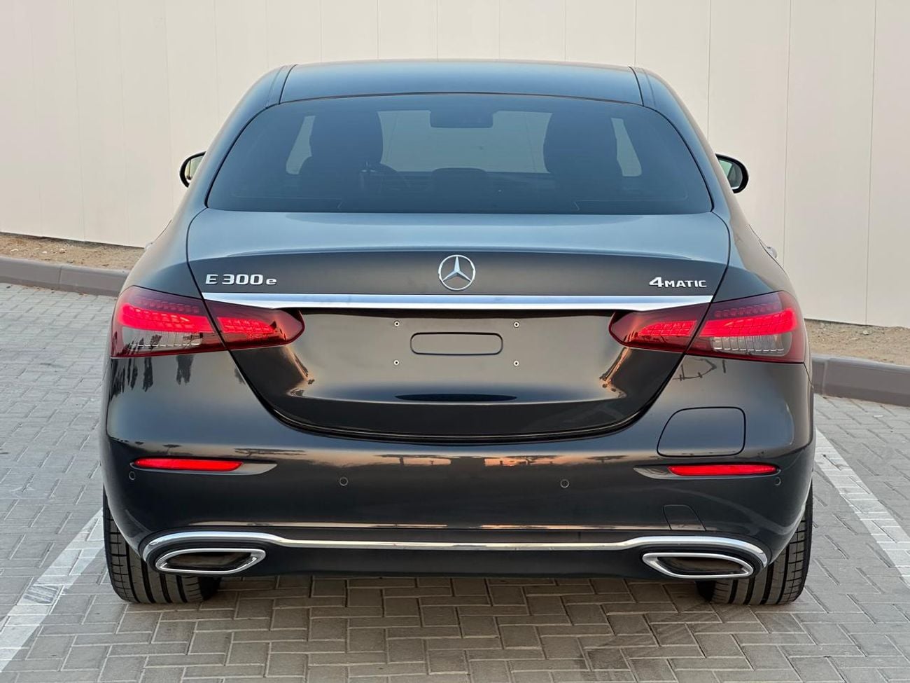 Mercedes Benz E300 AMG